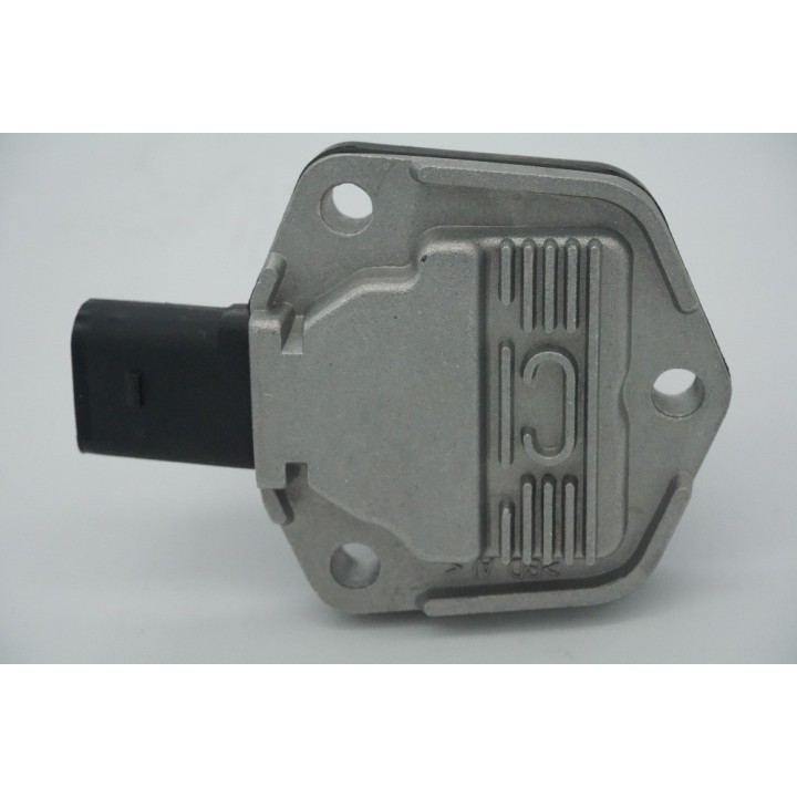 Sensor Aceite Motor AUDI VW VOLKSWAGEN SKODA ASIENTO PORSCHE GOLF S MK5 2004  1J0907660C 1J0 907 660 C 1J0 907 660C