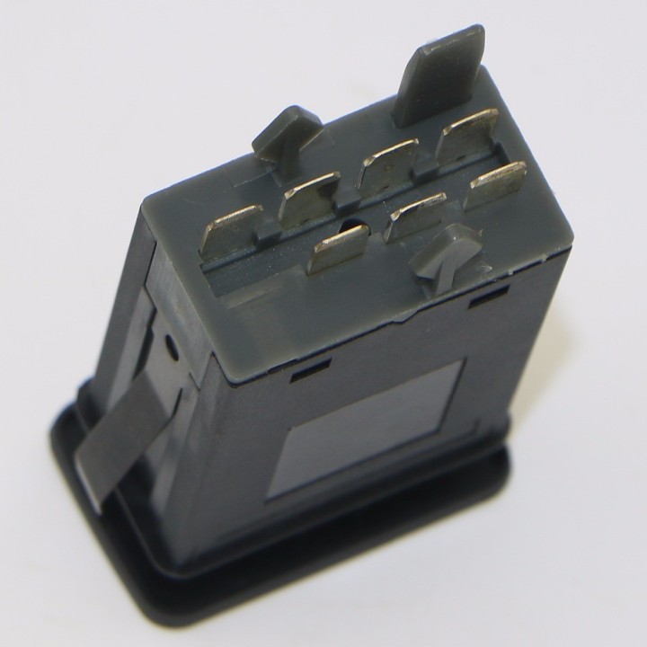 Botón Luz Triángulo Emergencia VW Jetta 4 Bora Golf MK4